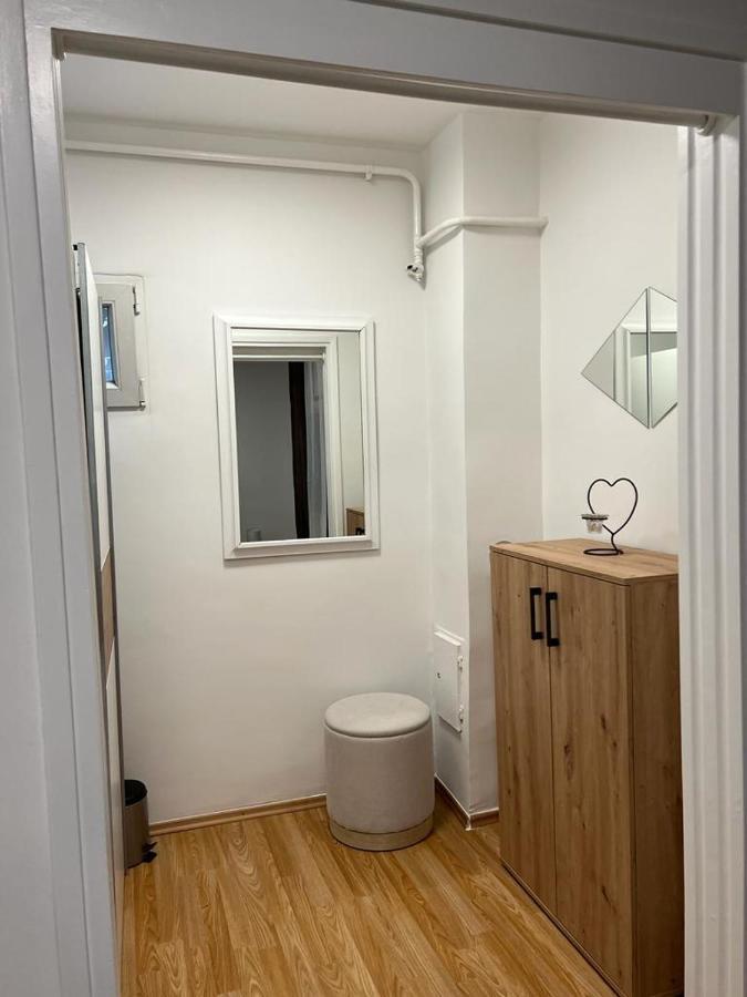 זאגרב Apartman Lara מראה חיצוני תמונה